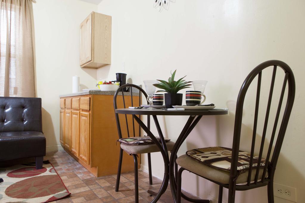 Studio, One&Two Bedroom Apartments - Bronx New York Buitenkant foto